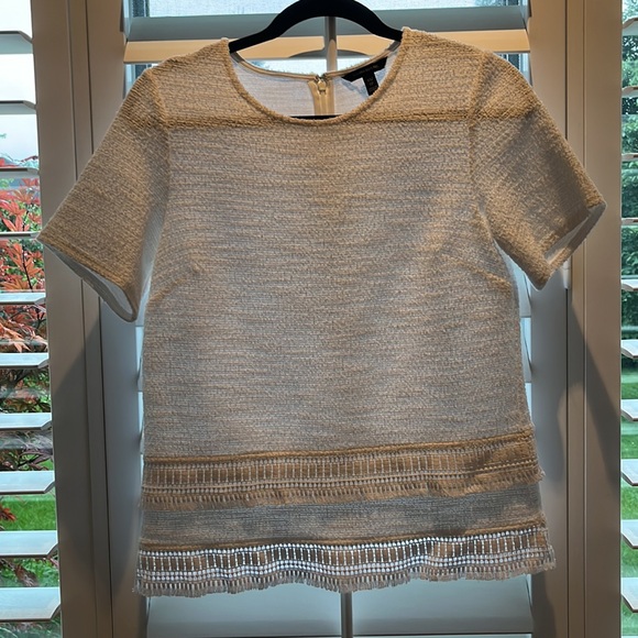 Banana Republic Textured Short Sleeve Top Size XS White - Picture 2 of 12